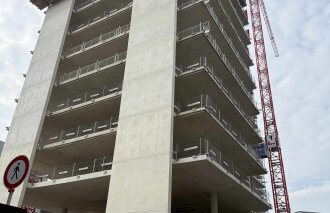 Düsseldorfer Medienhafen 'UNIQ TOWERS der MOMENI Group